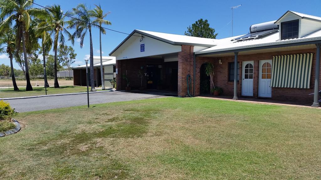 True Blue Motor Inn Rockhampton Exterior foto