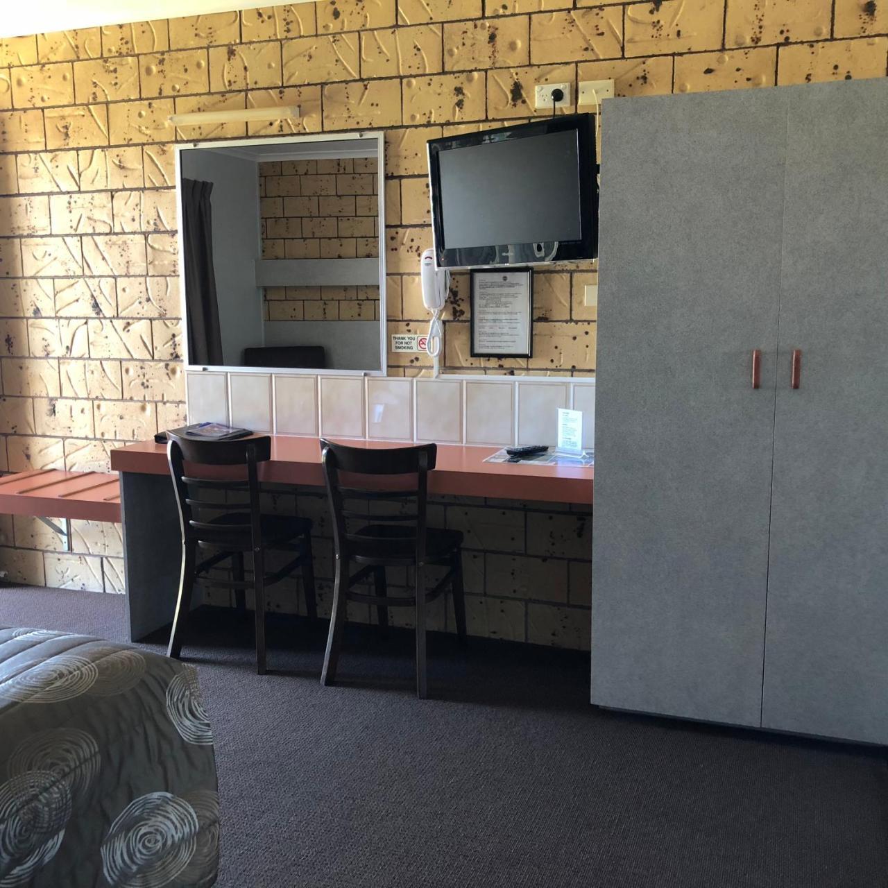 True Blue Motor Inn Rockhampton Exterior foto